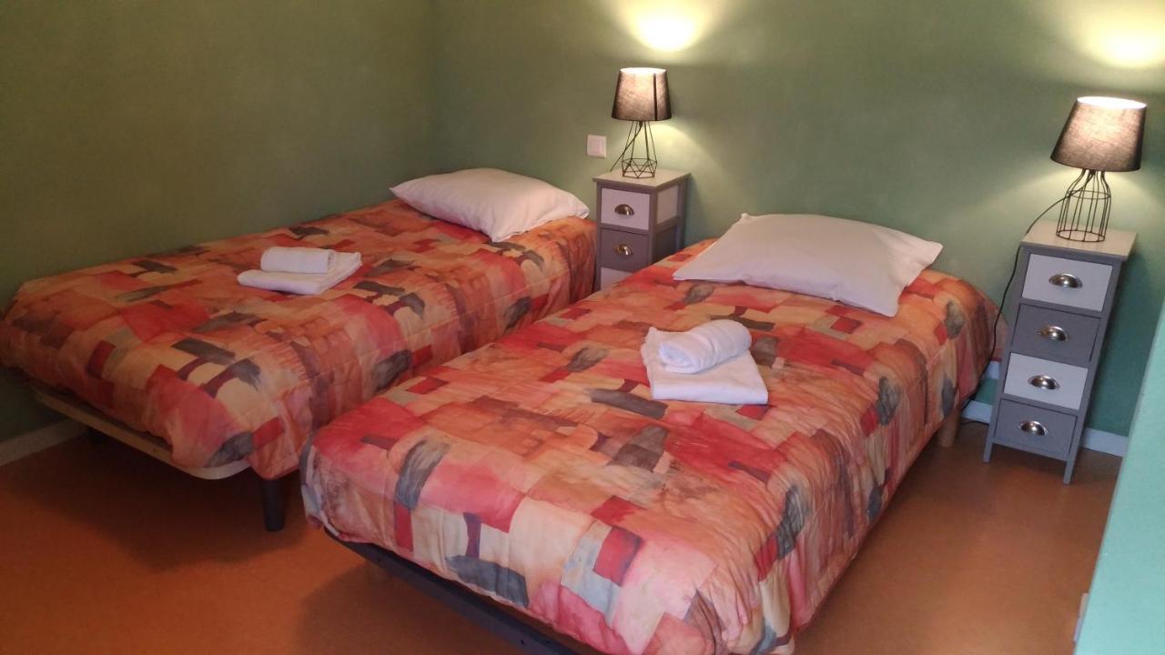 Hotel Le Lion D'Or à Avrillé Extérieur photo